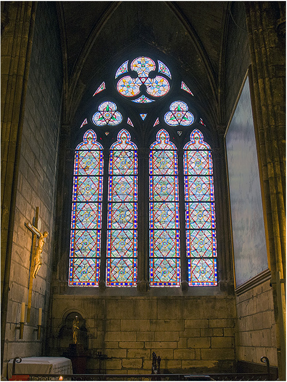 Raam Notre Dame